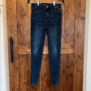 American Eagle Next Level Stretch Hi-Rise Jegging – Size 4 – 27” Inseam